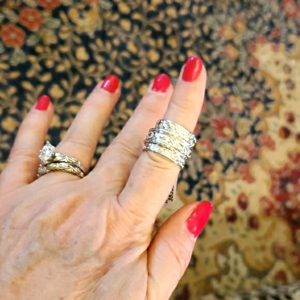 Karis NWT Platinum Bond Brass Spinner Ring 7 NWT